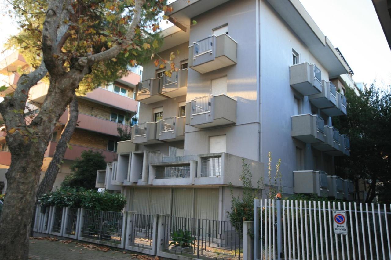 Casa Vacanze Cucciolo Rimini Luaran gambar